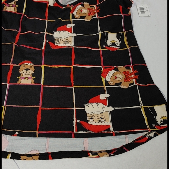 LuLaRoe Holiday Classic Tee - Picture 7 of 7